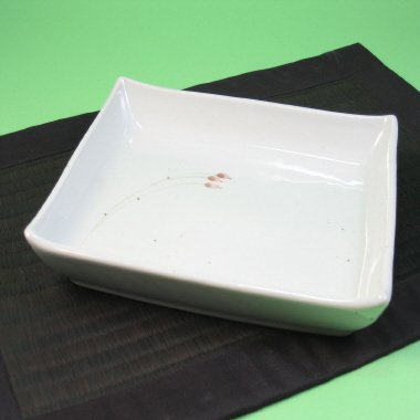 단고재 백자 목련 4각 찬기  5호   /    반찬기  그릇  부페접시  샐러드기  도자기그릇 / 결혼  집들이선물 : 가경이샵