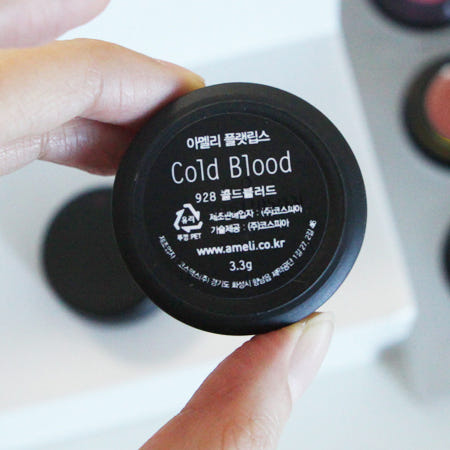 Amelie Lipstick Flat Cold Blood 928 Burgundy Makeu