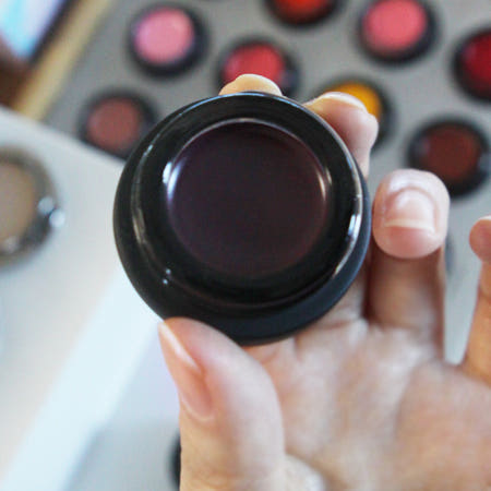 Amelie Lipstick Flat Cold Blood 928 Burgundy Makeu