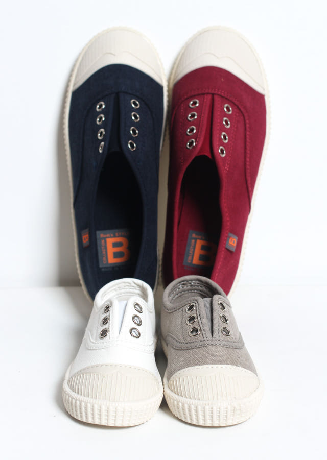 NEW KIDS SHOES b Mom and baby and autumn moon Cute
