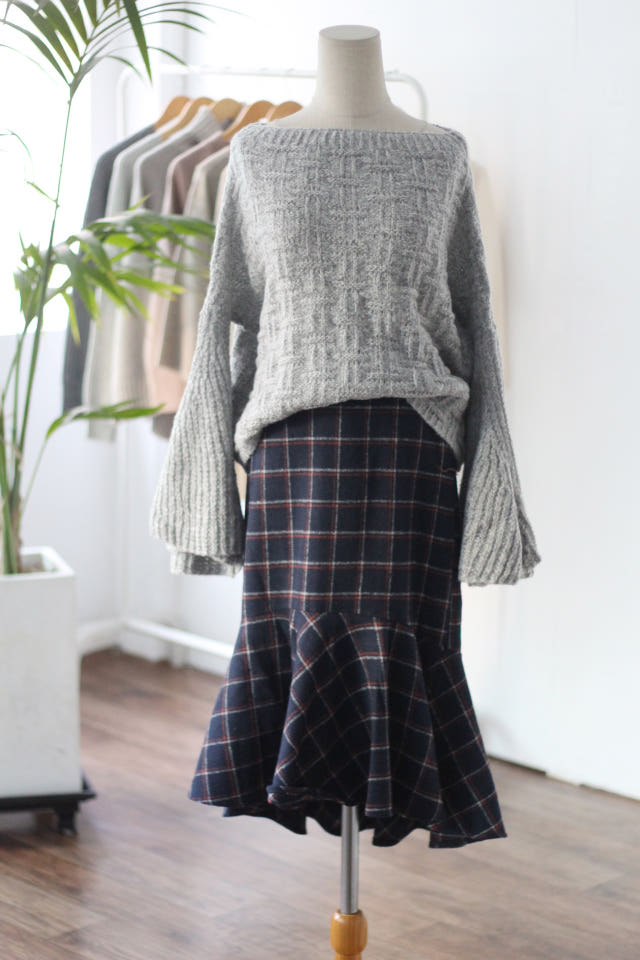 Check Mermaid Ruffle Long Skirt Bending Fall Winte