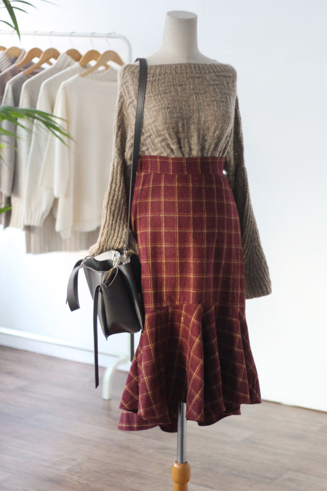 Check Mermaid Ruffle Long Skirt Bending Fall Winte
