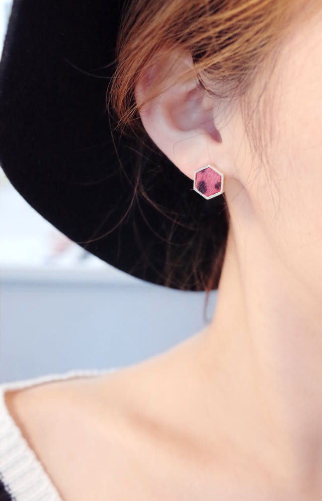 Unscented nickel-free silver earrings or clip-shap