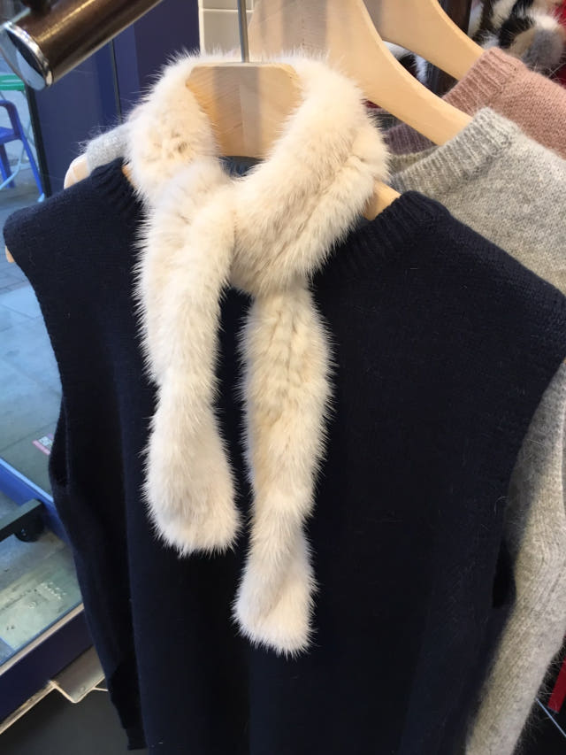 Petit mink muffler shawl Recommended for winter Re