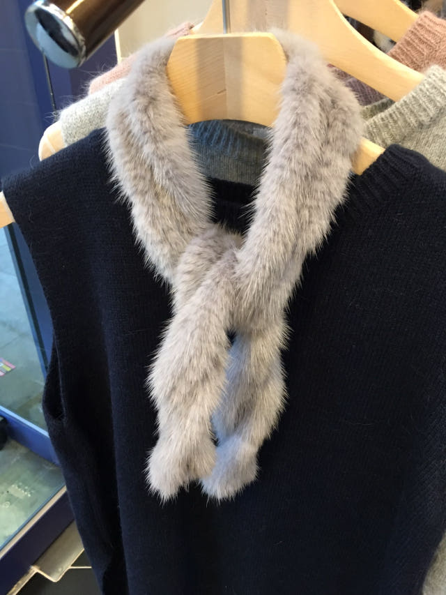 Petit mink muffler shawl Recommended for winter Re