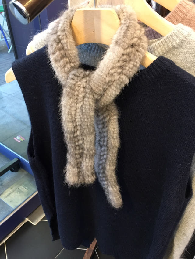 Petit mink muffler shawl Recommended for winter Re