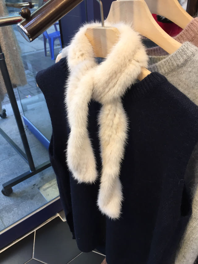 Petit mink muffler shawl Recommended for winter Re