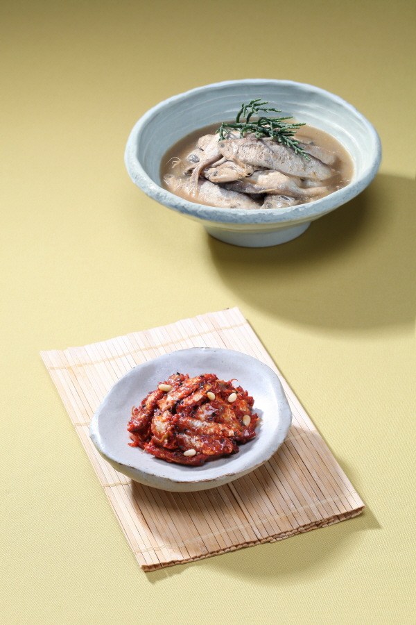 [신안새우젓주식회사]  맛톡톡 프리미엄 양념젓갈-밴댕이젓 200g : 신안어담 한식육수