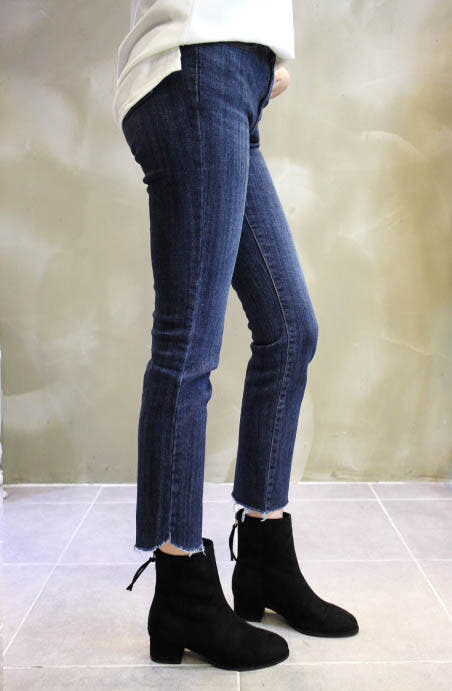 Magical suede angle boots Luxurious, chic, stylish