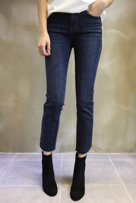 Magical suede angle boots Luxurious, chic, stylish