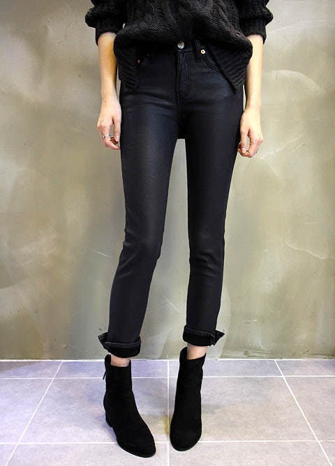 Magical suede angle boots Luxurious, chic, stylish