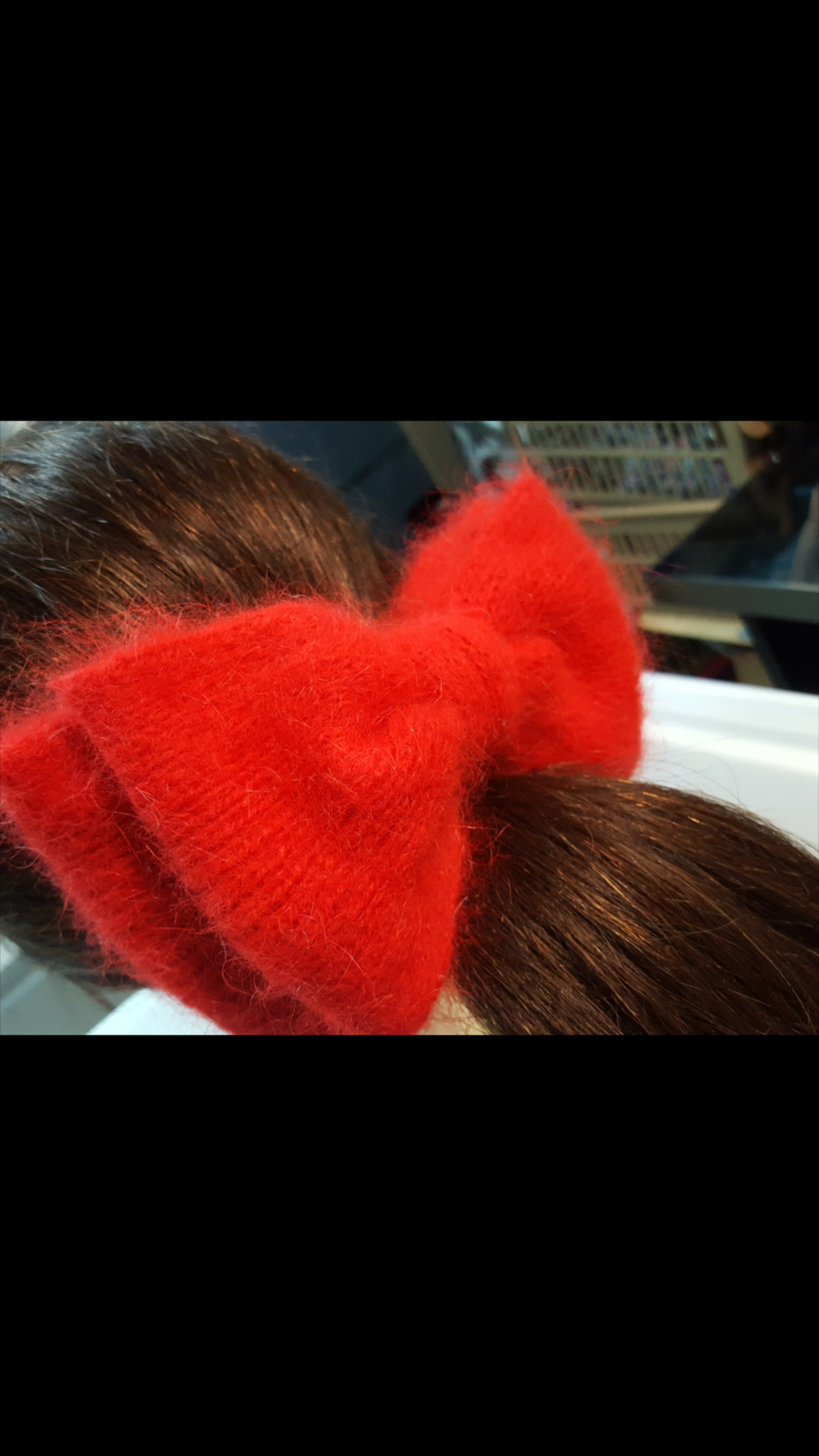 New Angora ribbon pin gray