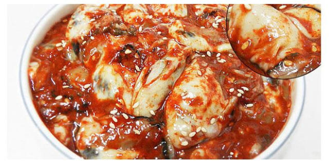<b><p>Pickled in Sokcho 100%Kean Tongyeong student</p></b><b><p>束草天下塩辛 100％韓国語 統営 生 グルジョト 1キロ 瓶熟成 低塩 カレイシクヘ</p></b><br /><br /><p align='center'>