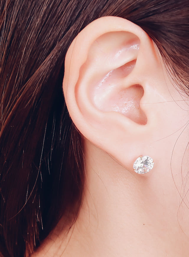 White Love Story Cubic Earrings 14k Gold 14K Spike