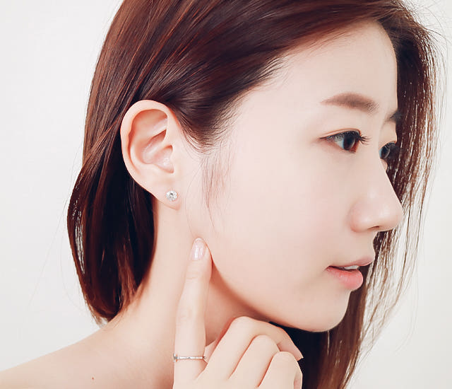 White Love Story Cubic Earrings 14k Gold 14K Spike