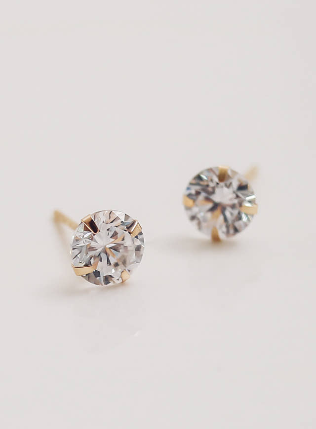 White Love Story Cubic Earrings 14k Gold 14K Spike