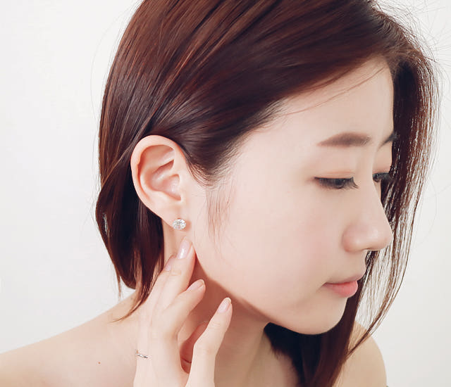 White Love Story Cubic Earrings 14k Gold 14K Spike