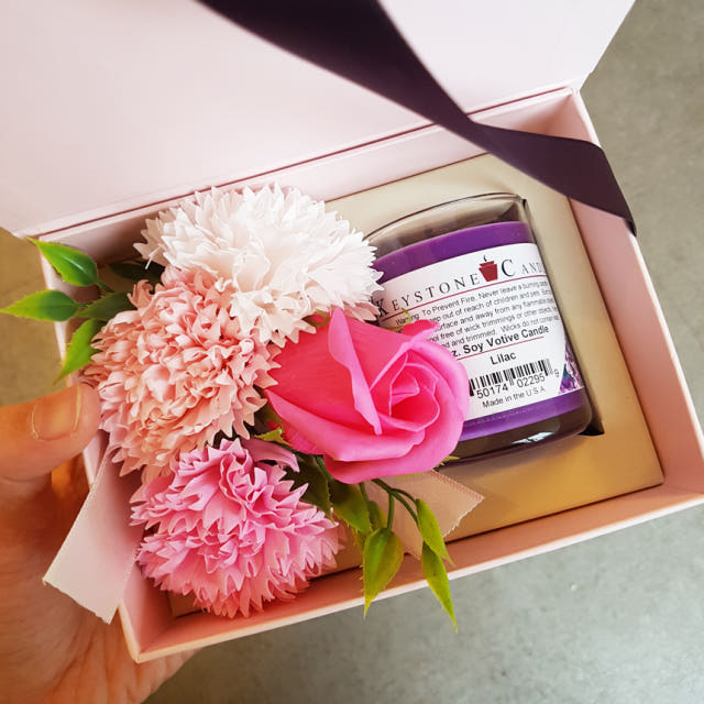 Carnation Candle Set Pink Box Parent Day Teacher&#