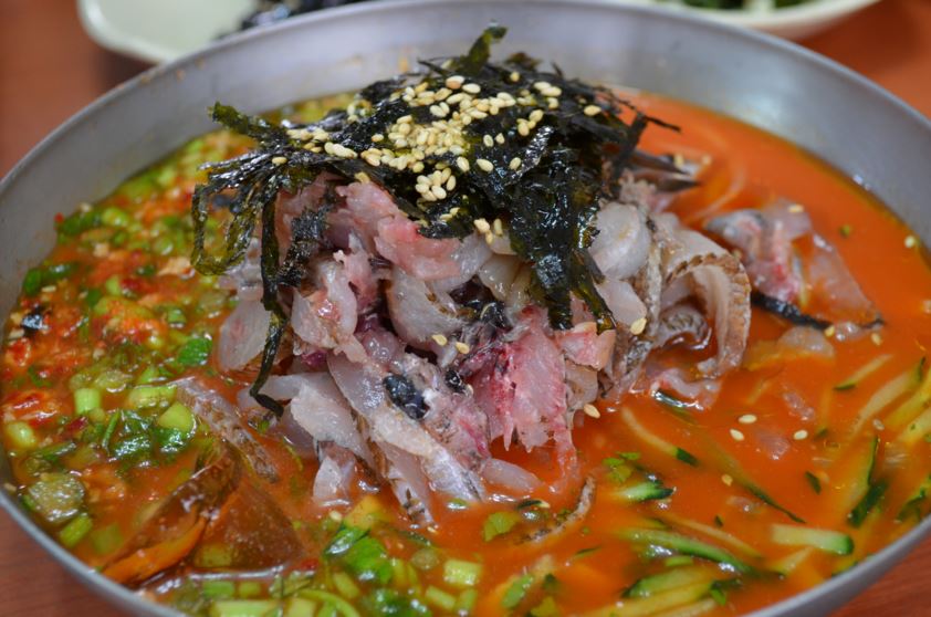 제주 자리돔 횟감 자리돔회 2kg 손질후 나눠서 진공포장 자리회 자리물회 제주한림수산 : 제주한림수산