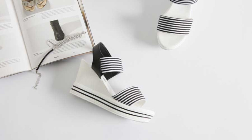 New R_S000735 Stripe banding wedge sandals with li