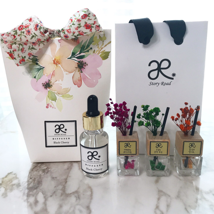 Car Air Freshener Flower Diffuser for your story