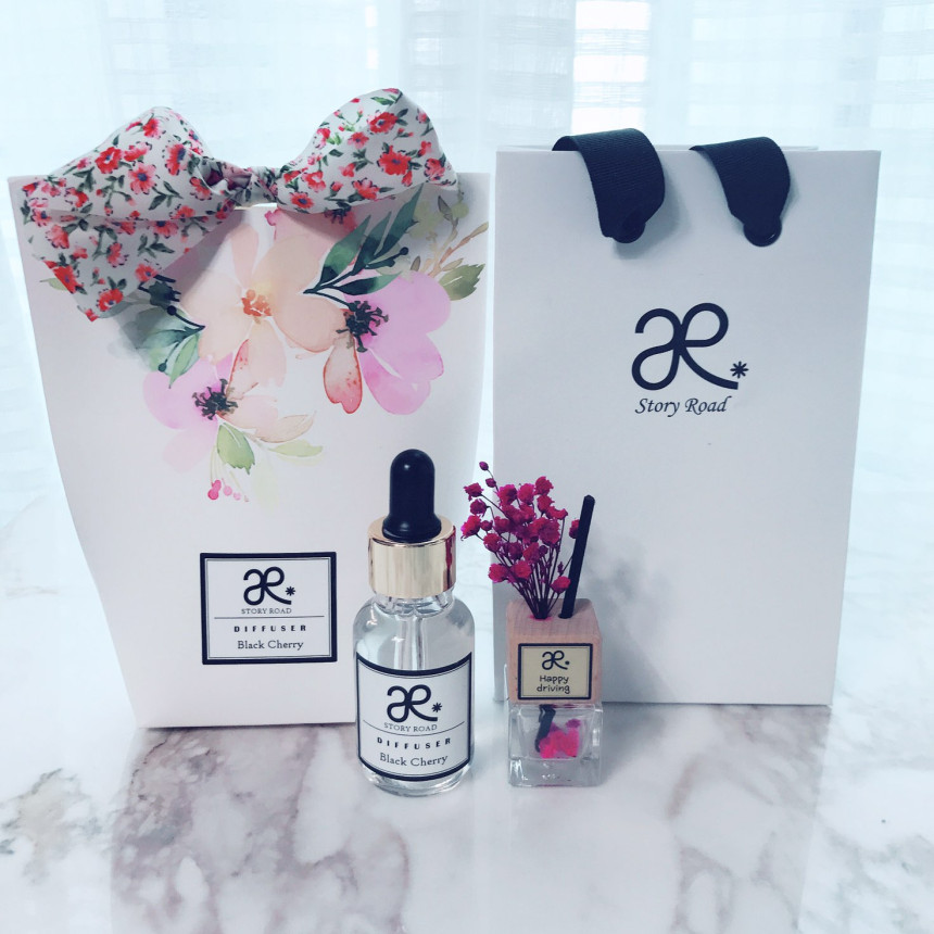 Car Air Freshener Flower Diffuser for your story