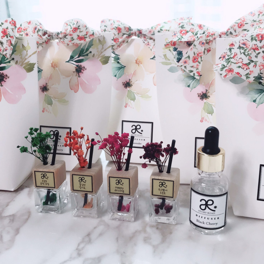 Car Air Freshener Flower Diffuser for your story