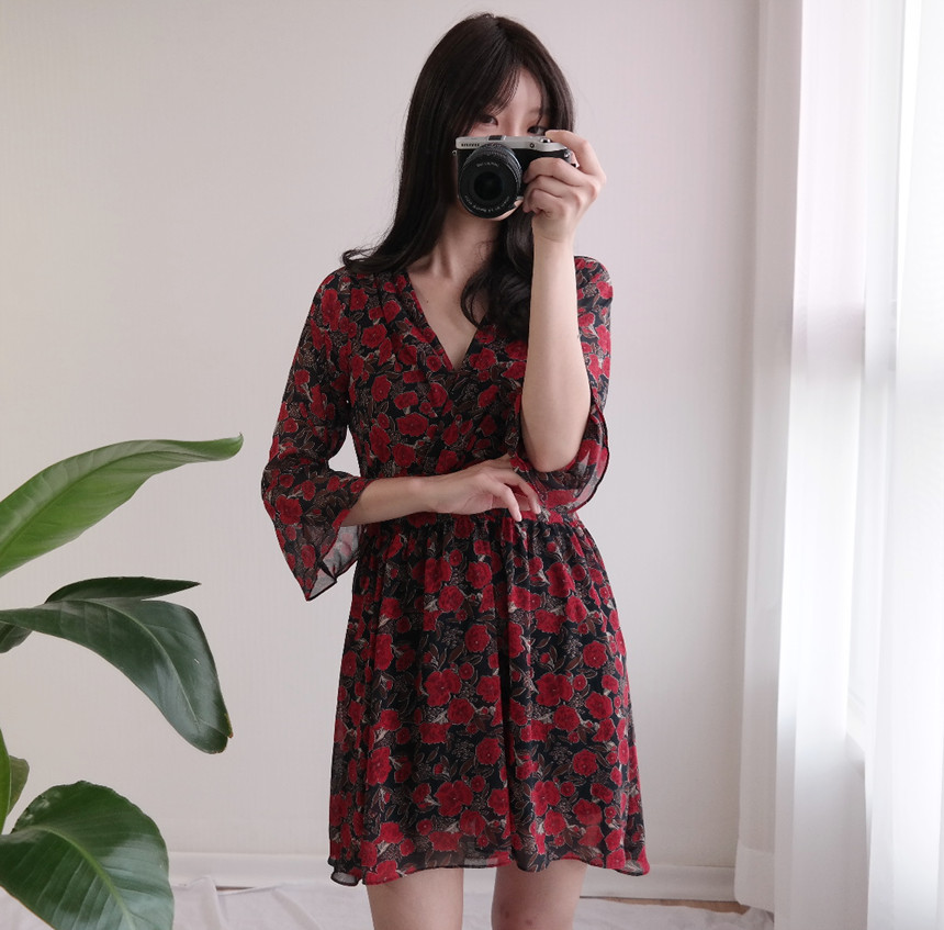 Red Flower Pattern Autumn Chiffon Wrap One Piece M