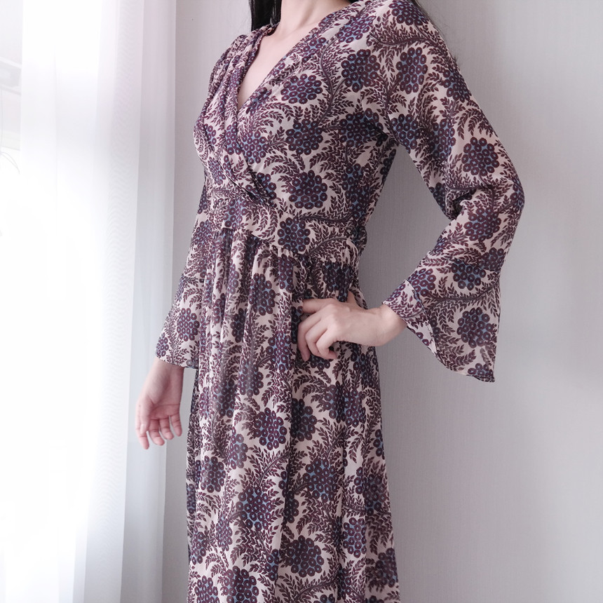 Autumn Flower Pattern Chiffon Wrap One Piece Visit