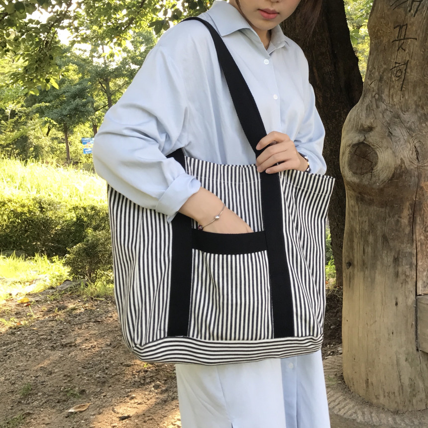 <b><p>Big Size Eco Bag Couple Diaper Shld lge Student</p></b><b><p>ビッグサイズのエコバッグカップルおむつバッグショルダーバッグ大学生デイリーバックストライプコーディネ</p></b><br /><br /><p align='center'>