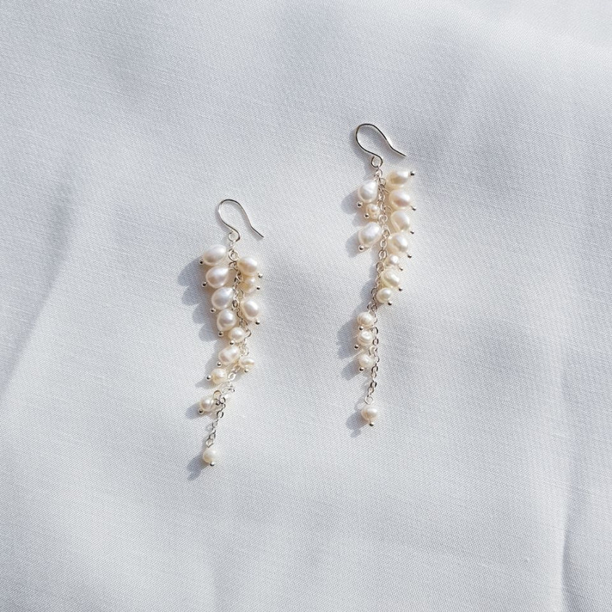 Natural freshwater pearl drop earrings 5 ​​collect