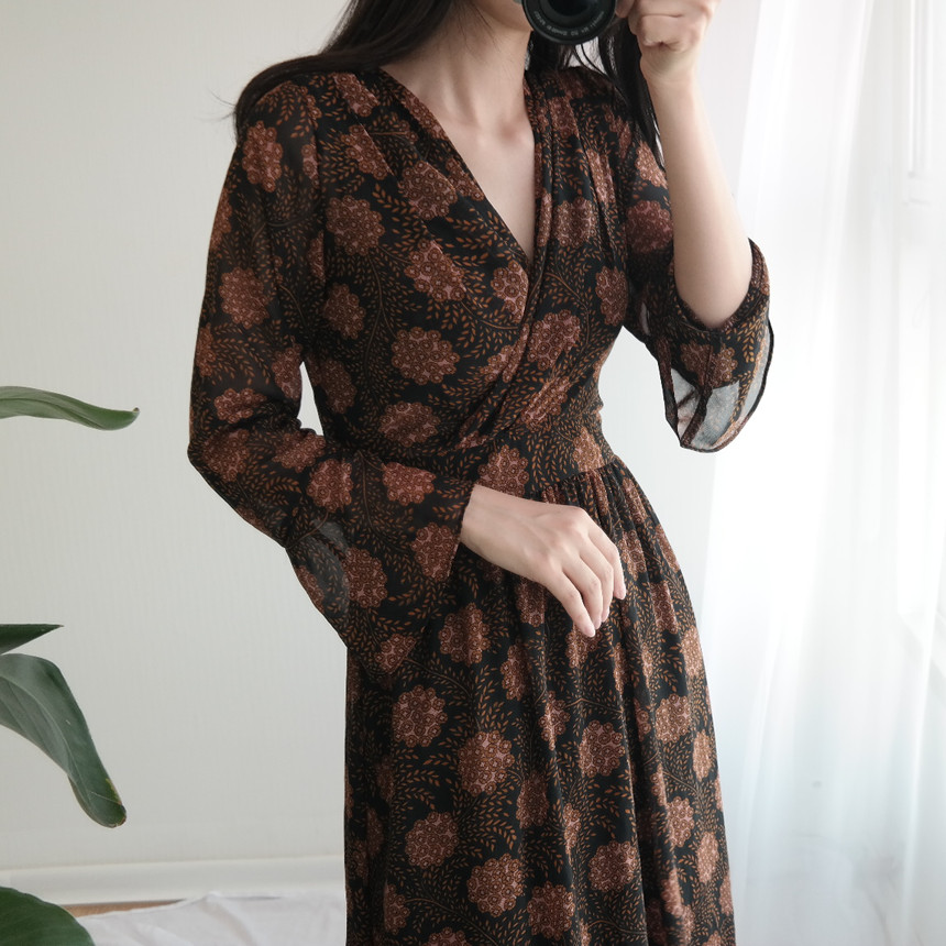Autumn Flower Pattern Chiffon Wrap One Piece Visit
