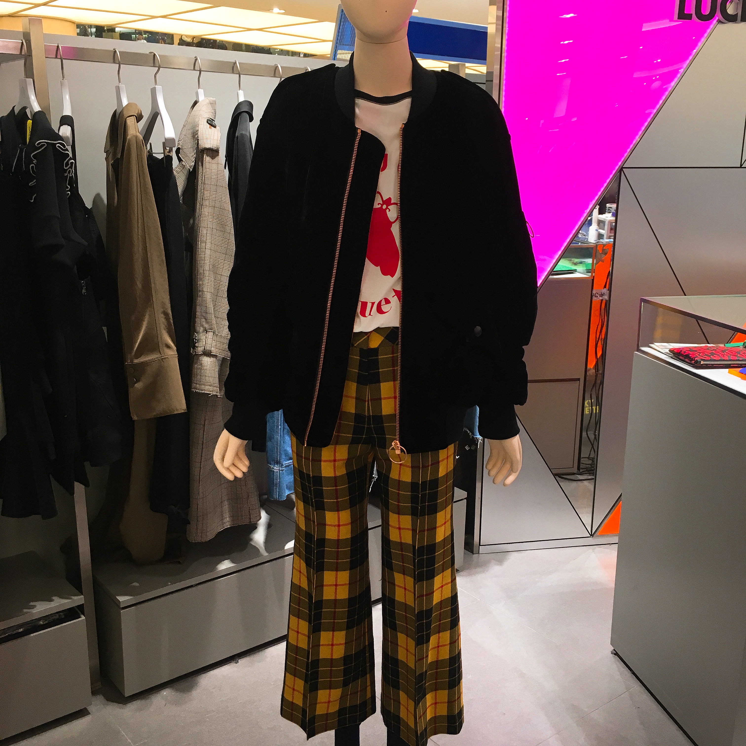[AK PLAZA][럭키슈에뜨] JDC pour Lucky 셔링 벨벳 점퍼 LFUAW17830 : 럭키슈에뜨