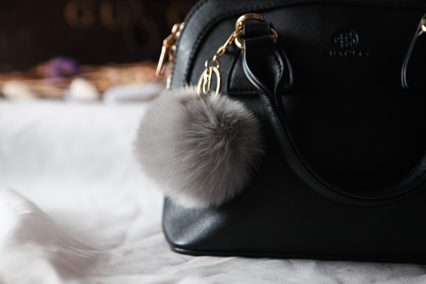 Fur Bag Foam Foam Keyring Car Keychain Ring Access