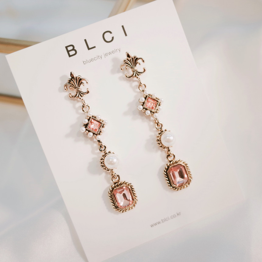 Bold Earrings Christmas Party Drop Earrings Four C