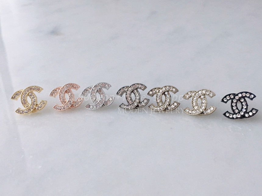 <b><p>Basic Signature Cl De Earring Lely</p></b><b><p>基本シグニチャークラシックデザイン つくイヤリング 最近紛れ</p></b><br /><br /><p align='center'>