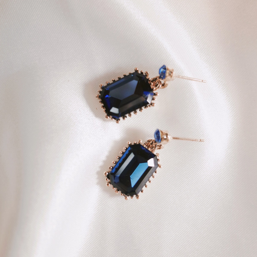 <b><p>Silver fing Moth-Daught Lo heart jewelry</p></b><b><p>ウンチム 螺鈿 澄ん ハート 宝石 アンティーク ドロップ イヤリング 個人 コレクション</p></b><br /><br /><p align='center'>