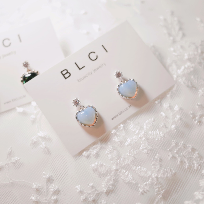 <b><p>Silver fing Moth-Daught Lo heart jewelry</p></b><b><p>ウンチム 螺鈿 澄ん ハート 宝石 アンティーク ドロップ イヤリング 個人 コレクション</p></b><br /><br /><p align='center'>