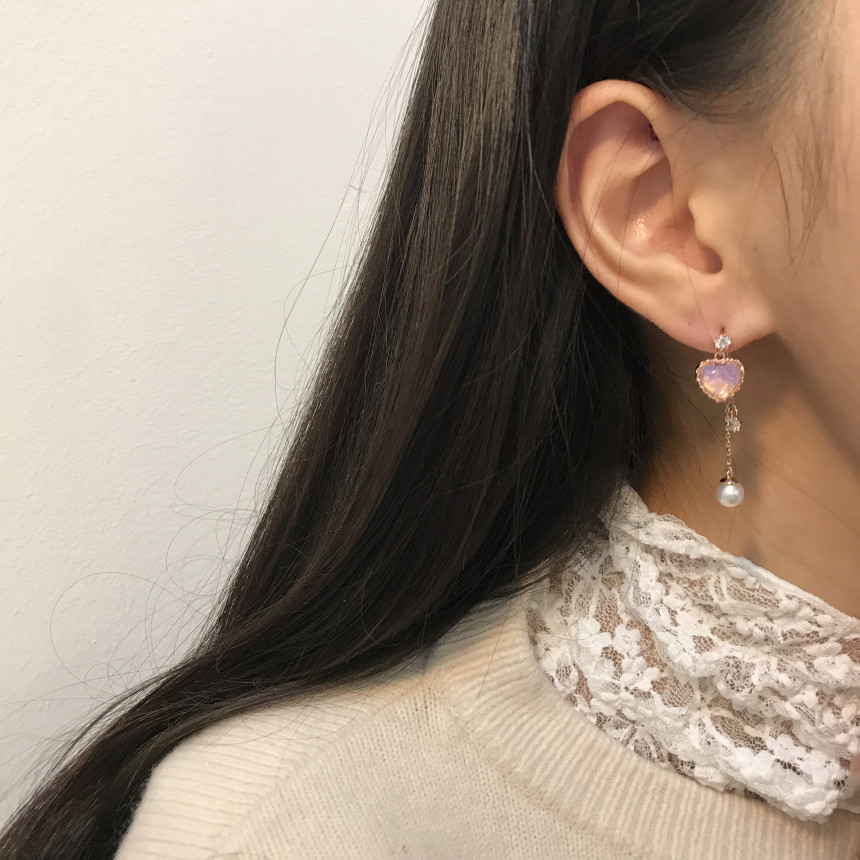 <b><p>Silver fing Moth-Daught Lo heart jewelry</p></b><b><p>ウンチム 螺鈿 澄ん ハート 宝石 アンティーク ドロップ イヤリング 個人 コレクション</p></b><br /><br /><p align='center'>