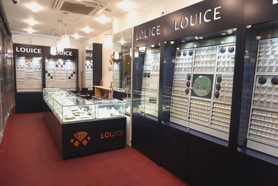 Louisiana Ribbon Cubic Necklace 14k 18k Unique Sen