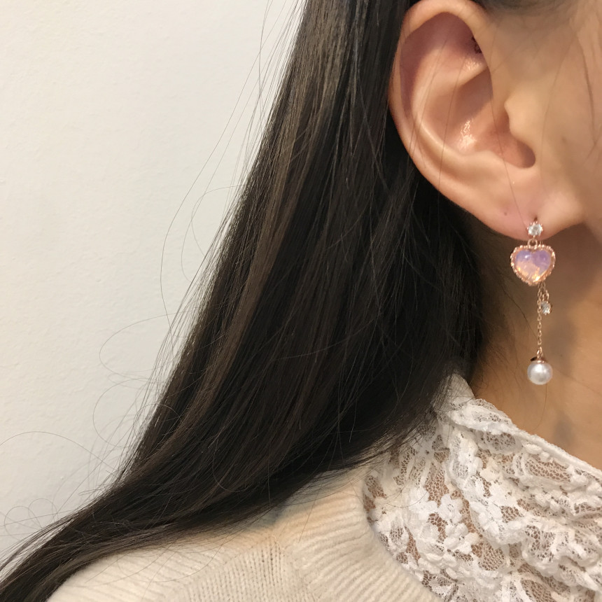 <b><p>Silver fing Moth-Daught Lo heart jewelry</p></b><b><p>ウンチム 螺鈿 澄ん ハート 宝石 アンティーク ドロップ イヤリング 個人 コレクション</p></b><br /><br /><p align='center'>