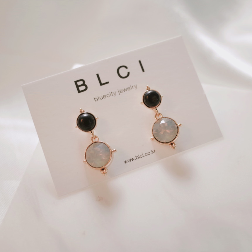 <b><p>Silver fing Moth-Daught Lo heart jewelry</p></b><b><p>ウンチム 螺鈿 澄ん ハート 宝石 アンティーク ドロップ イヤリング 個人 コレクション</p></b><br /><br /><p align='center'>