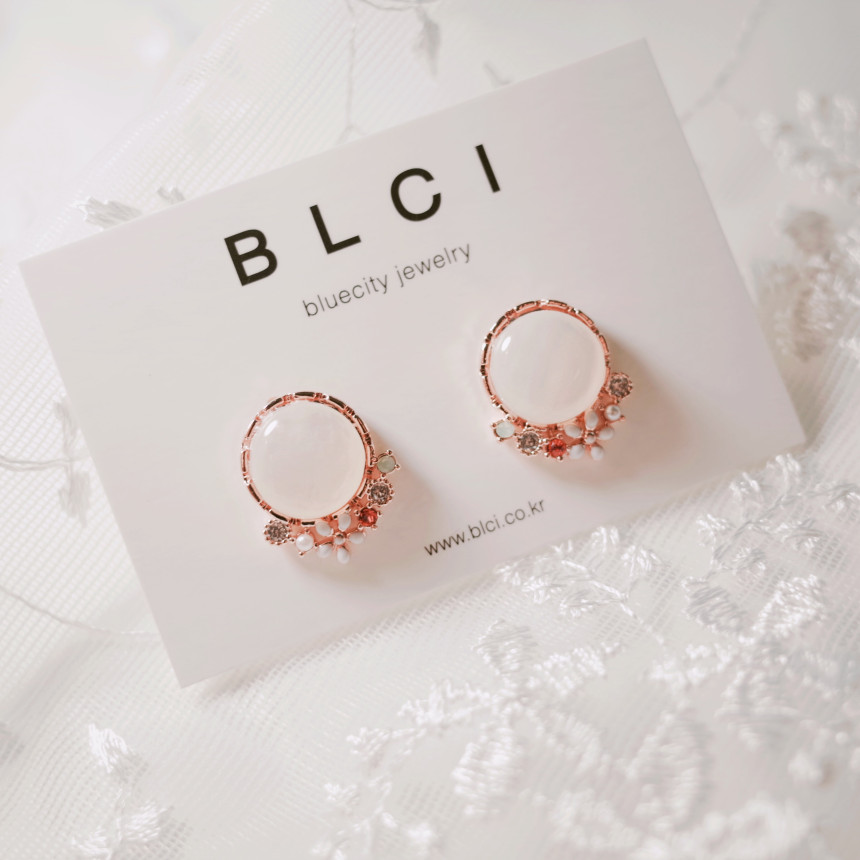 <b><p>Silver fing Moth-Daught Lo heart jewelry</p></b><b><p>ウンチム 螺鈿 澄ん ハート 宝石 アンティーク ドロップ イヤリング 個人 コレクション</p></b><br /><br /><p align='center'>