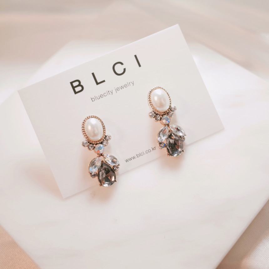 <b><p>Silver fing Moth-Daught Lo heart jewelry</p></b><b><p>ウンチム 螺鈿 澄ん ハート 宝石 アンティーク ドロップ イヤリング 個人 コレクション</p></b><br /><br /><p align='center'>