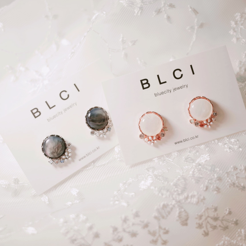 <b><p>Silver fing Moth-Daught Lo heart jewelry</p></b><b><p>ウンチム 螺鈿 澄ん ハート 宝石 アンティーク ドロップ イヤリング 個人 コレクション</p></b><br /><br /><p align='center'>