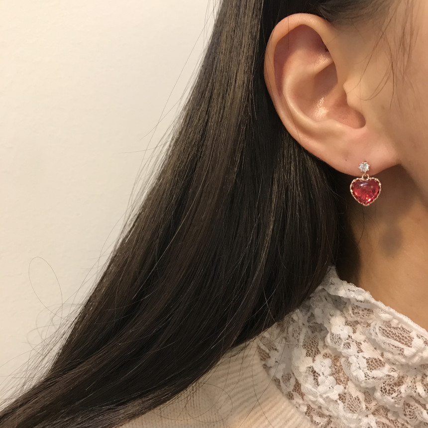 <b><p>Silver fing Moth-Daught Lo heart jewelry</p></b><b><p>ウンチム 螺鈿 澄ん ハート 宝石 アンティーク ドロップ イヤリング 個人 コレクション</p></b><br /><br /><p align='center'>