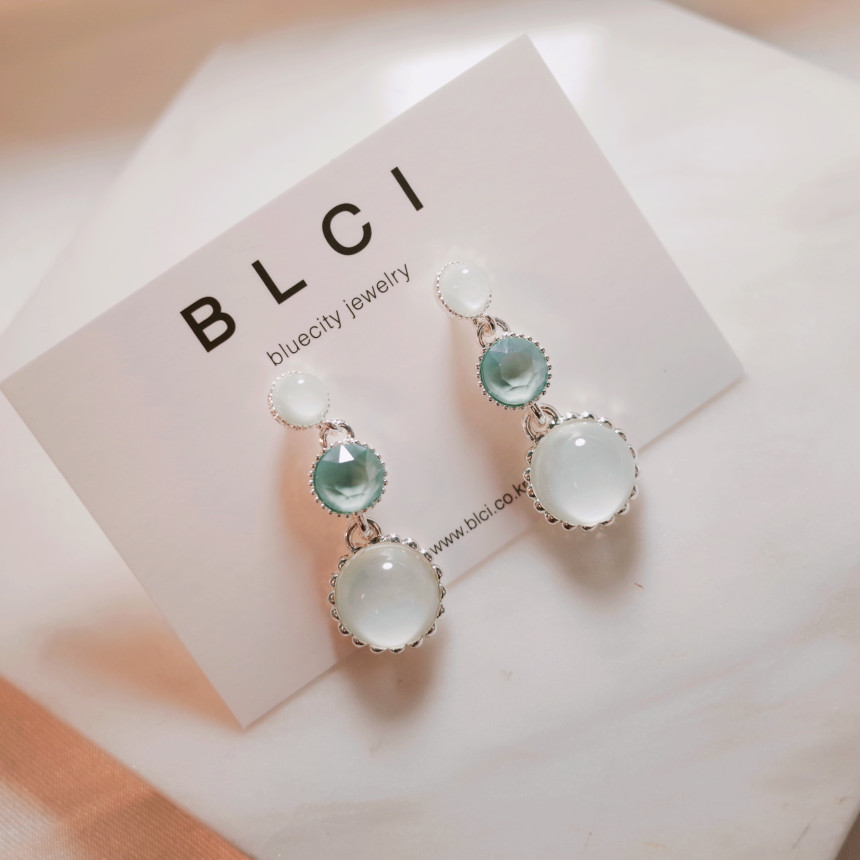 <b><p>Silver fing Moth-Daught Lo heart jewelry</p></b><b><p>ウンチム 螺鈿 澄ん ハート 宝石 アンティーク ドロップ イヤリング 個人 コレクション</p></b><br /><br /><p align='center'>