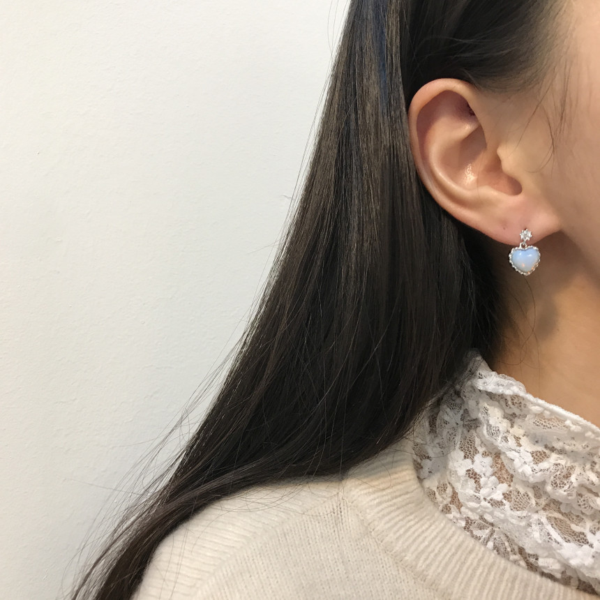 <b><p>Silver fing Moth-Daught Lo heart jewelry</p></b><b><p>ウンチム 螺鈿 澄ん ハート 宝石 アンティーク ドロップ イヤリング 個人 コレクション</p></b><br /><br /><p align='center'>