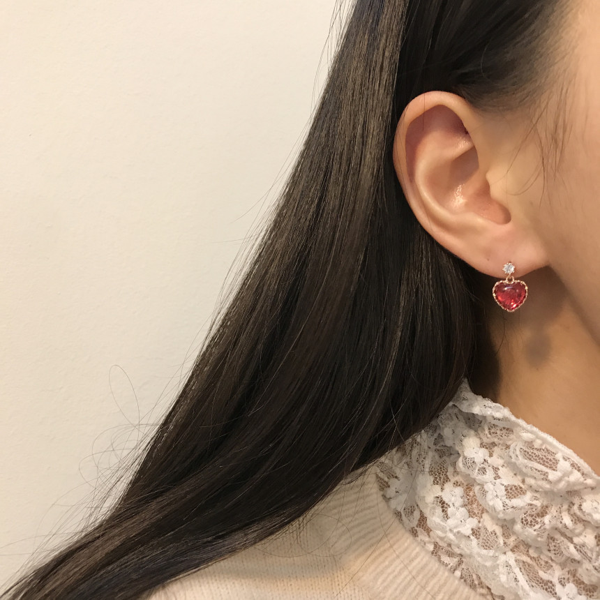 <b><p>Silver fing Moth-Daught Lo heart jewelry</p></b><b><p>ウンチム 螺鈿 澄ん ハート 宝石 アンティーク ドロップ イヤリング 個人 コレクション</p></b><br /><br /><p align='center'>