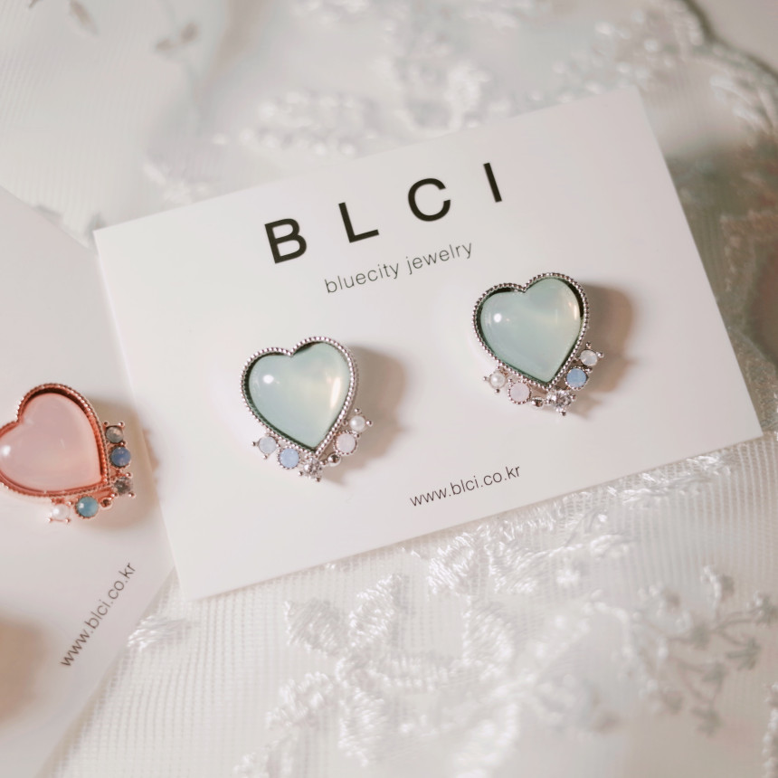 <b><p>Silver fing Moth-Daught Lo heart jewelry</p></b><b><p>ウンチム 螺鈿 澄ん ハート 宝石 アンティーク ドロップ イヤリング 個人 コレクション</p></b><br /><br /><p align='center'>